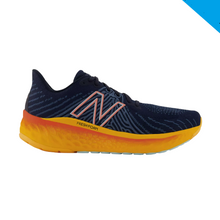 Cargar imagen en el visor de la galería, NEW BALANCE VONGO V5